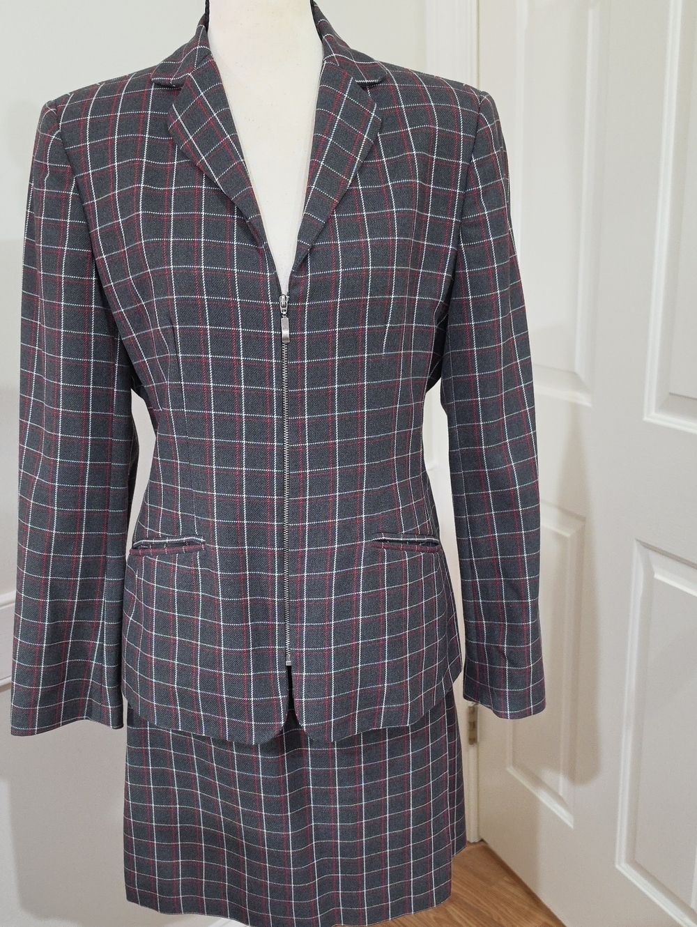 Vtg Villager Liz Claiborne Plaid Skirt Suit Set Sz 8 Jacket / 6 Skirt Small